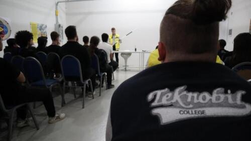 Teknik-Lise-Telsiz-Egitimi-8